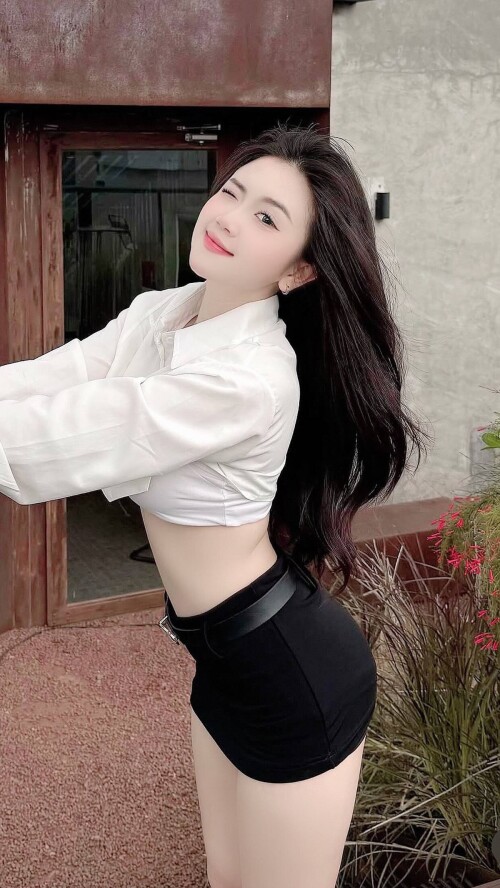 snapvideo.co----li-ha-khi-xua-....-fyp-outfit--3371.jpeg